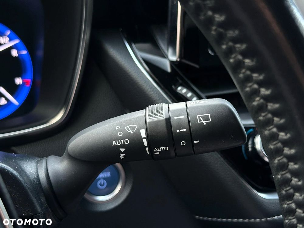 Suzuki Swace 1.8 Hybrid Premium Plus CVT - 30