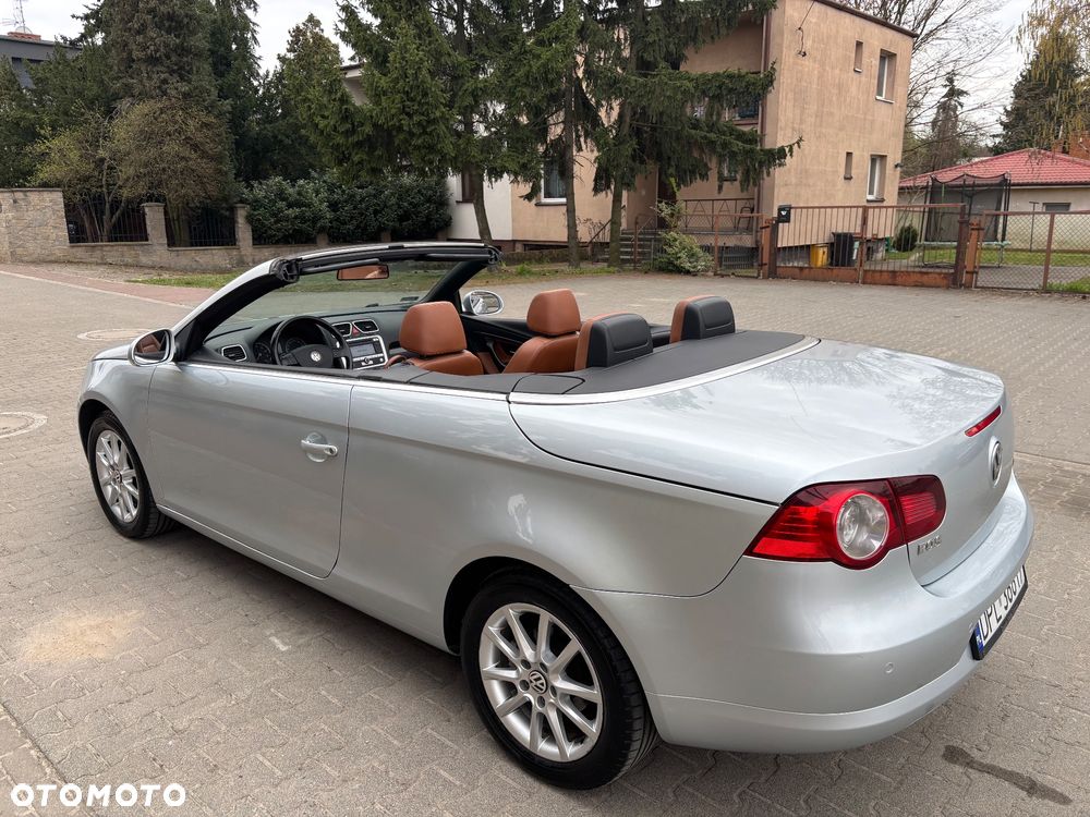 Volkswagen Eos - 25