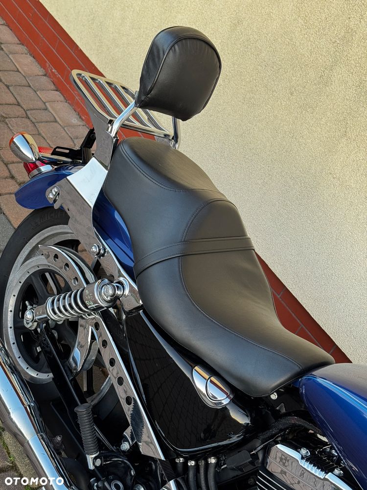 Harley-Davidson Sportster Custom 1200C - 13