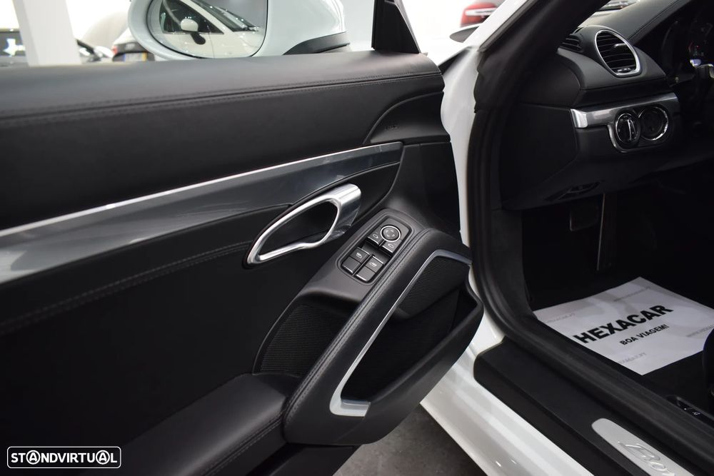 Porsche 718 Boxster PDK - 19