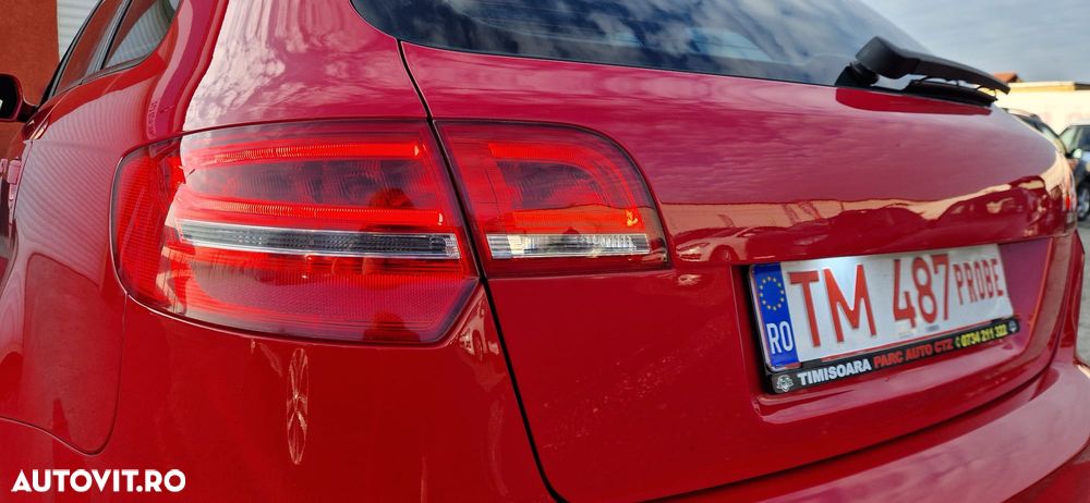 Audi A3 1.6 TDI Sportback DPF Ambiente - 13