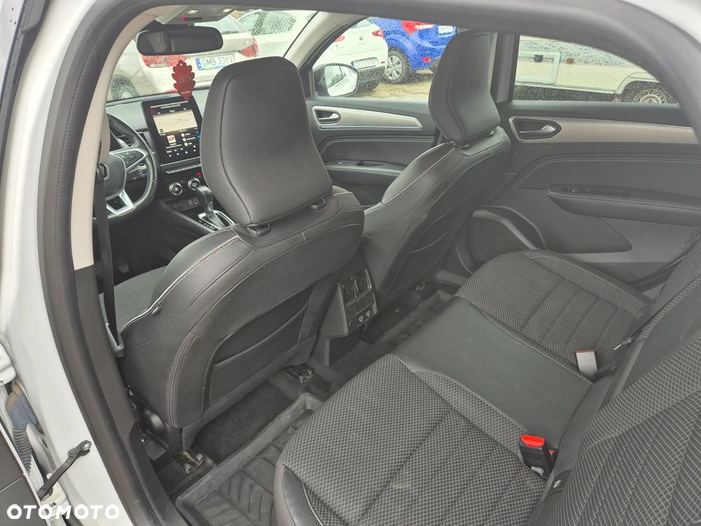 Renault Arkana ver-1-6-e--tech-intens-mmt - 11