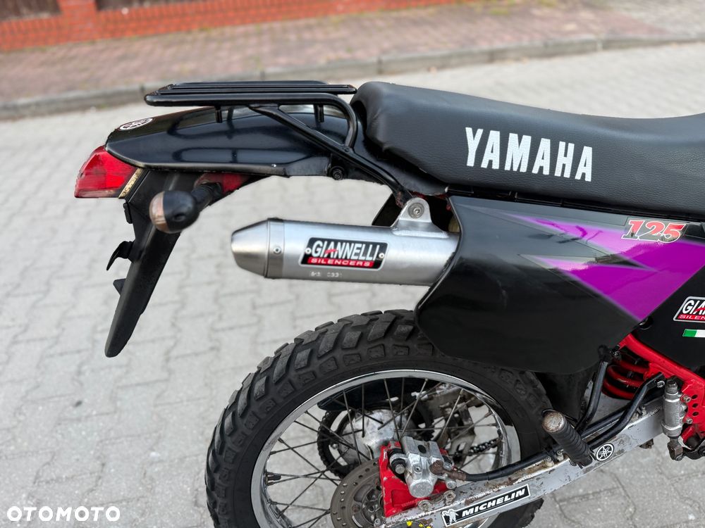 Yamaha DT - 9