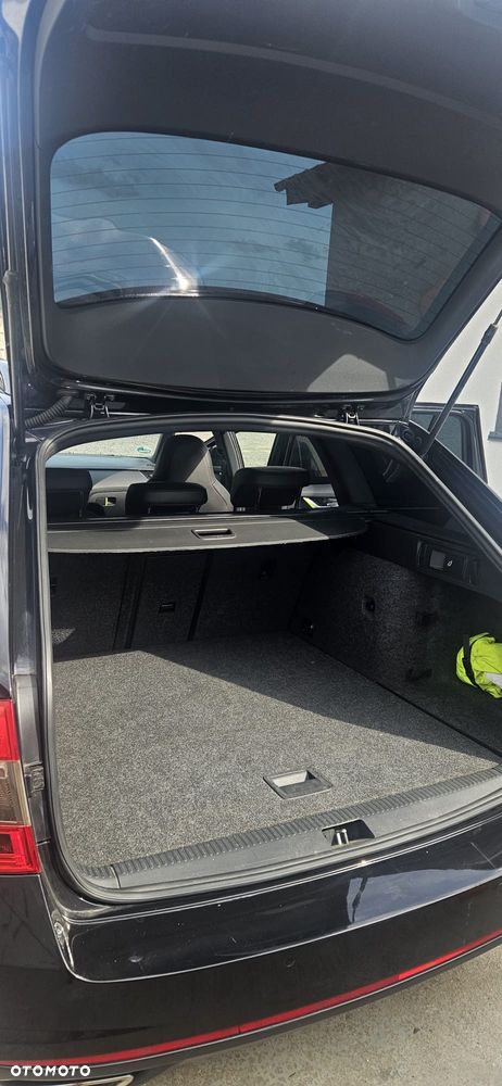 Skoda Octavia 2.0 TDI (Green tec) RS - 17