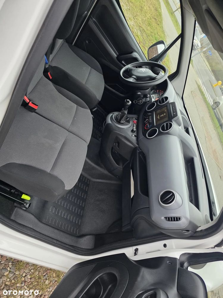 Peugeot Partner Long L2 - 13