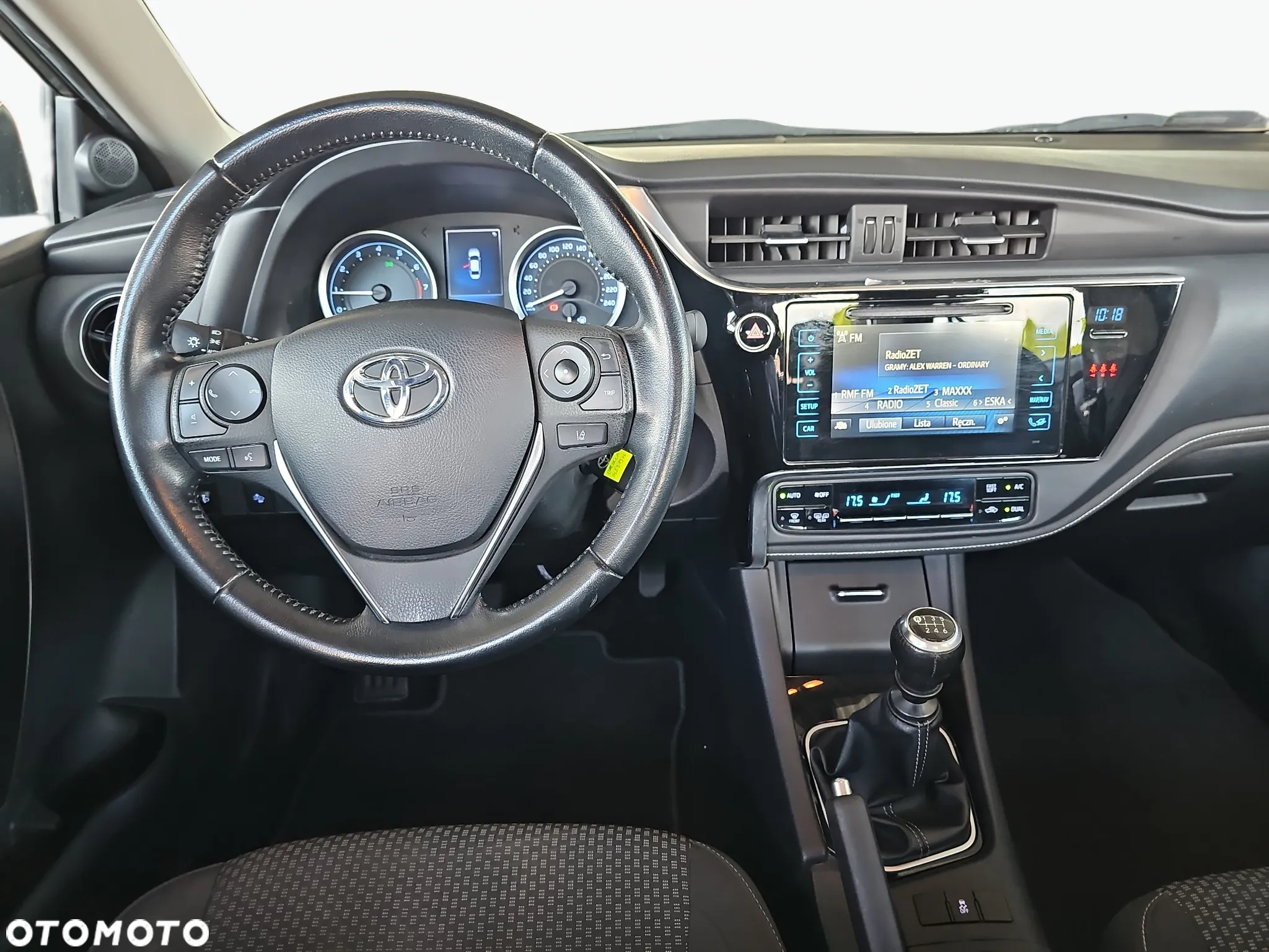 Toyota Corolla 1.6 Comfort - 20