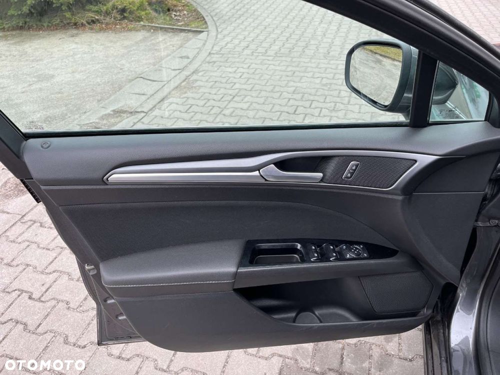 Ford Mondeo 2.0 EcoBlue Executive - 26