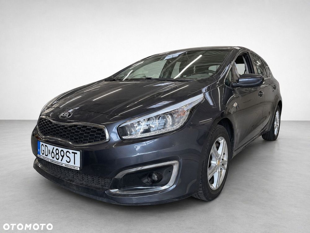 Kia Ceed - 1