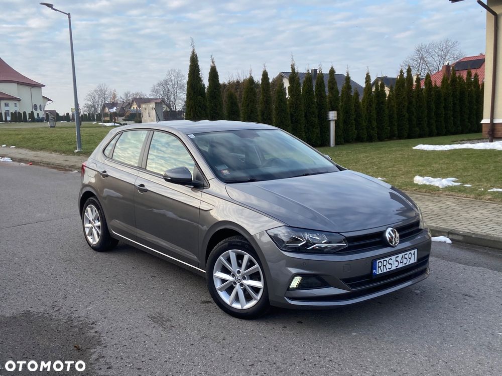 Volkswagen Polo 1.0 Comfortline - 1