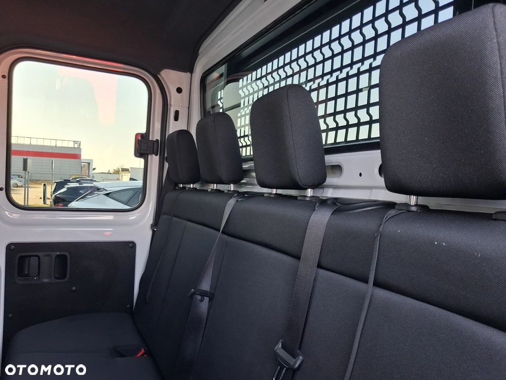 Mercedes-Benz SPRINTER - 15