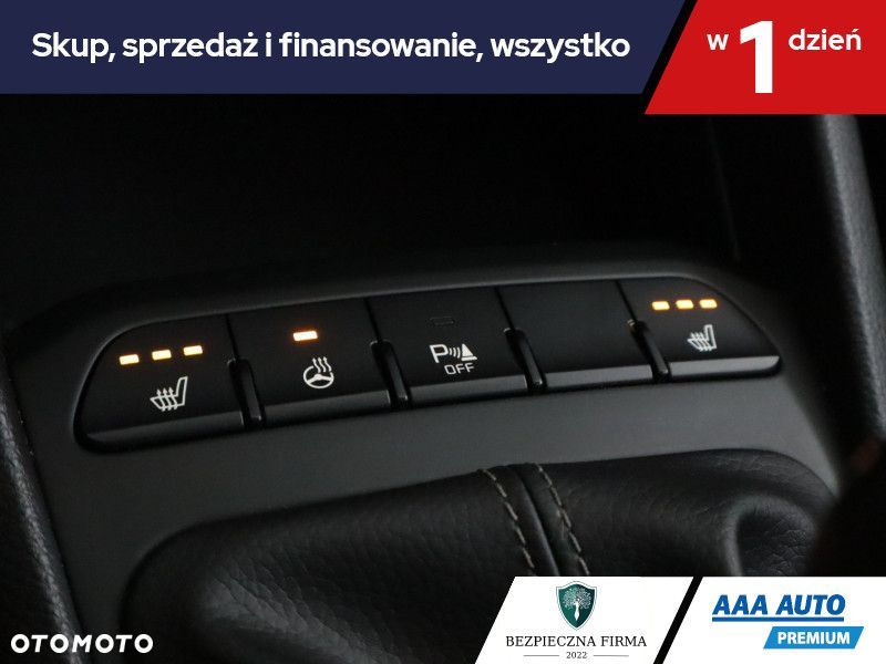 Kia Stonic - 19