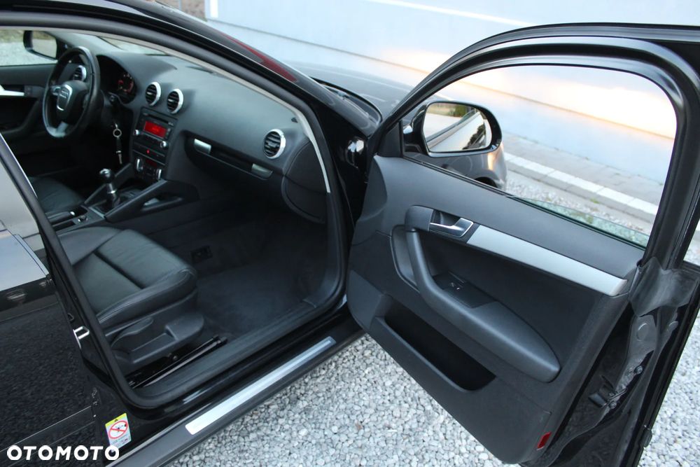 Audi A3 Sportback - 24