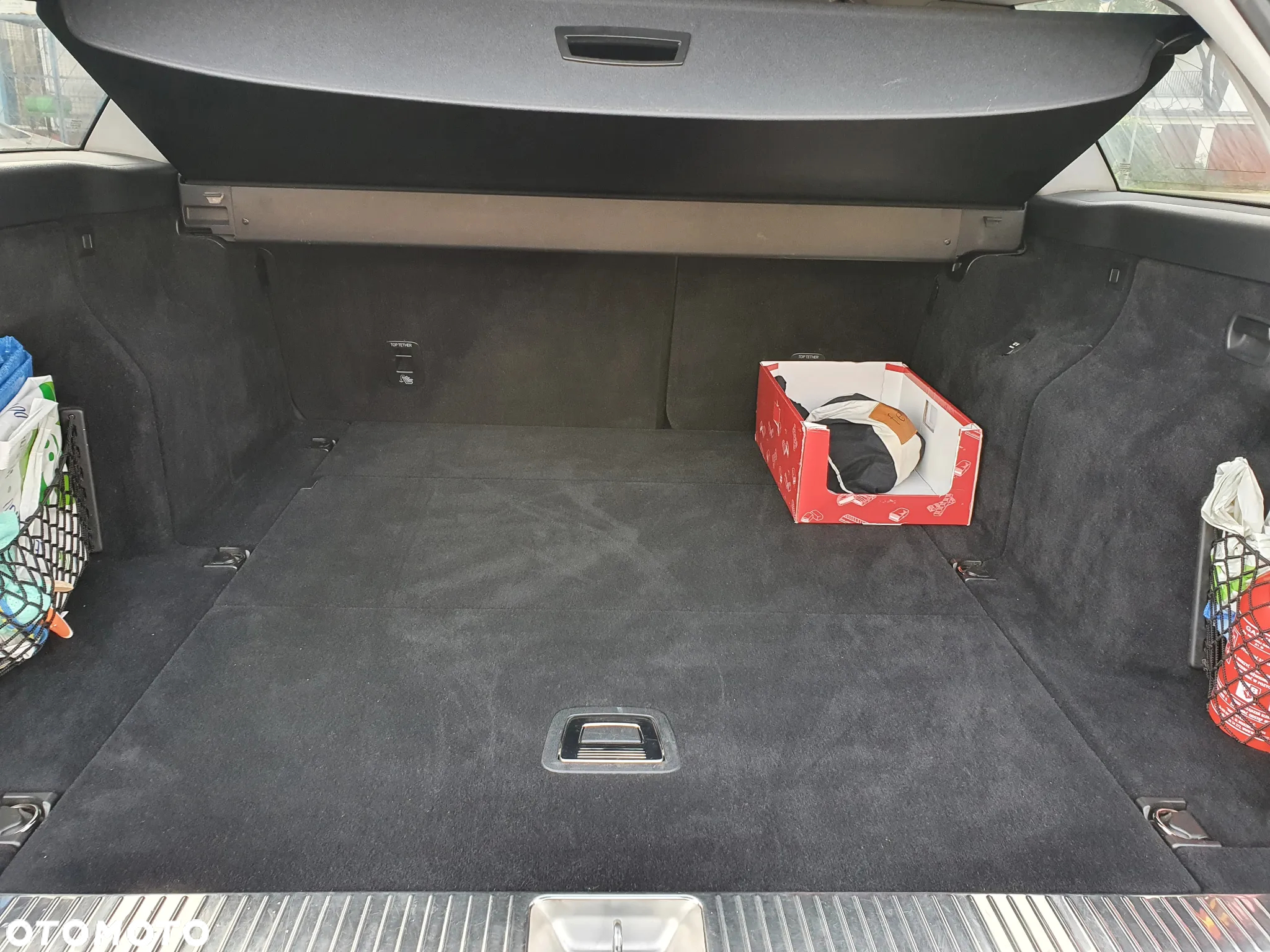 Mercedes-Benz Klasa E 220 T CDI DPF BlueEFFICIENCY Automatik - 5