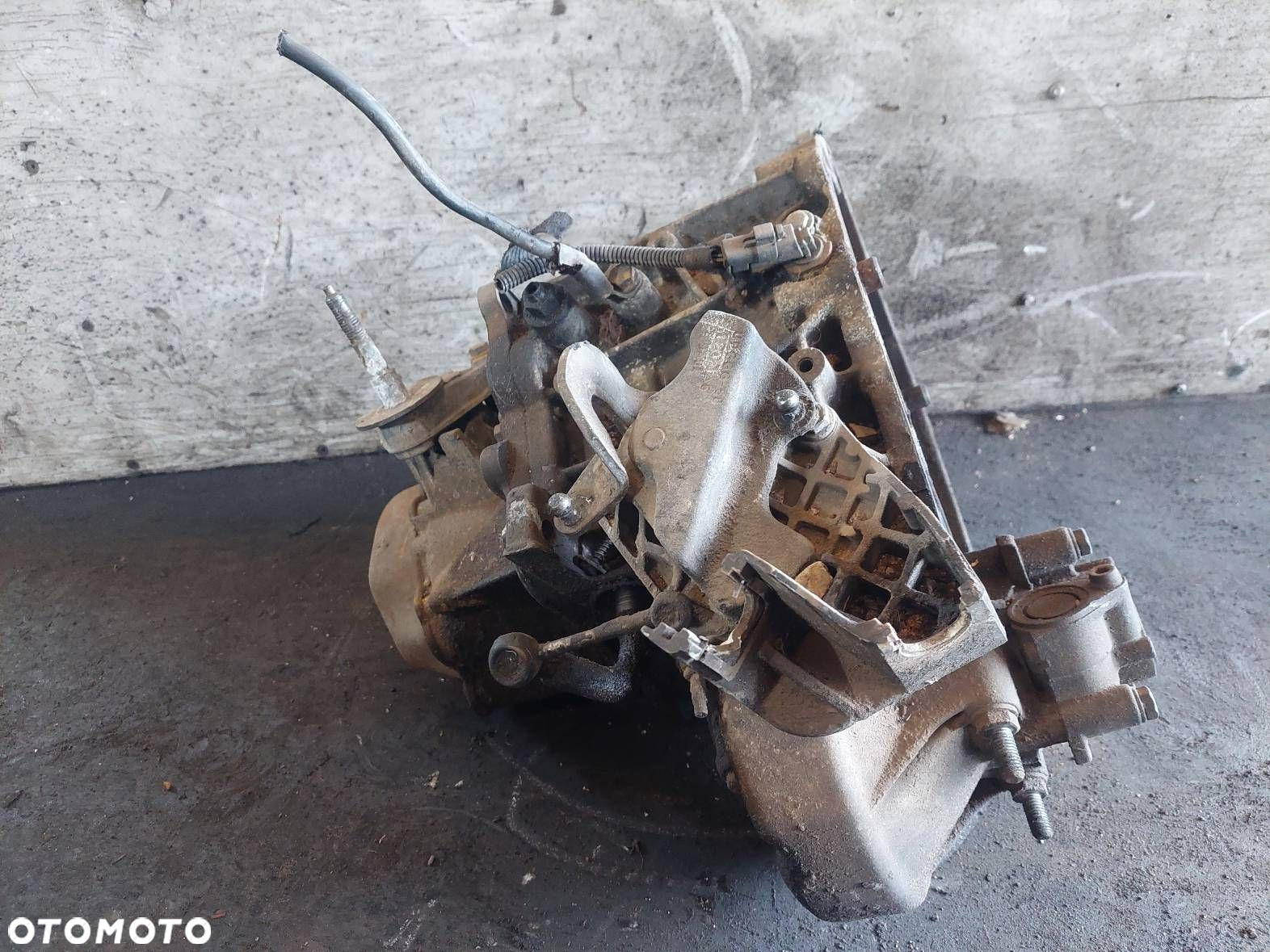 SKRZYNIA BIEGÓW PEUGEOT 307 I 2.0 HDI 20DM39 MANUAL 5 BIEGÓW - 2
