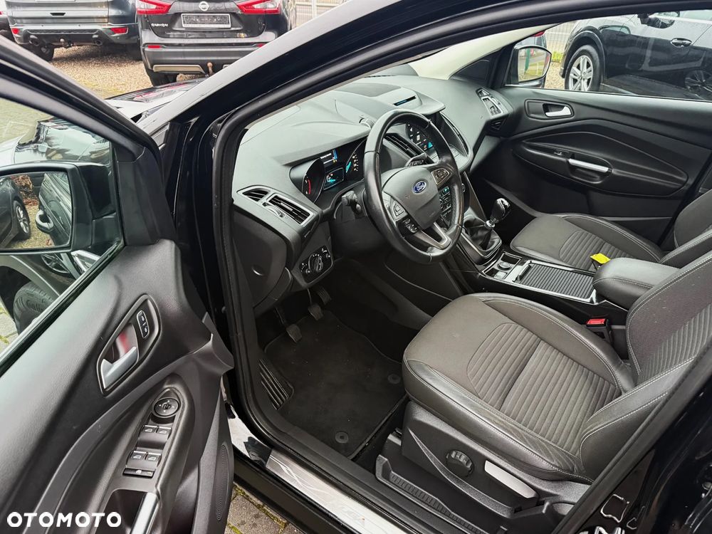 Ford Kuga 2.0 TDCi 4x2 Titanium - 7