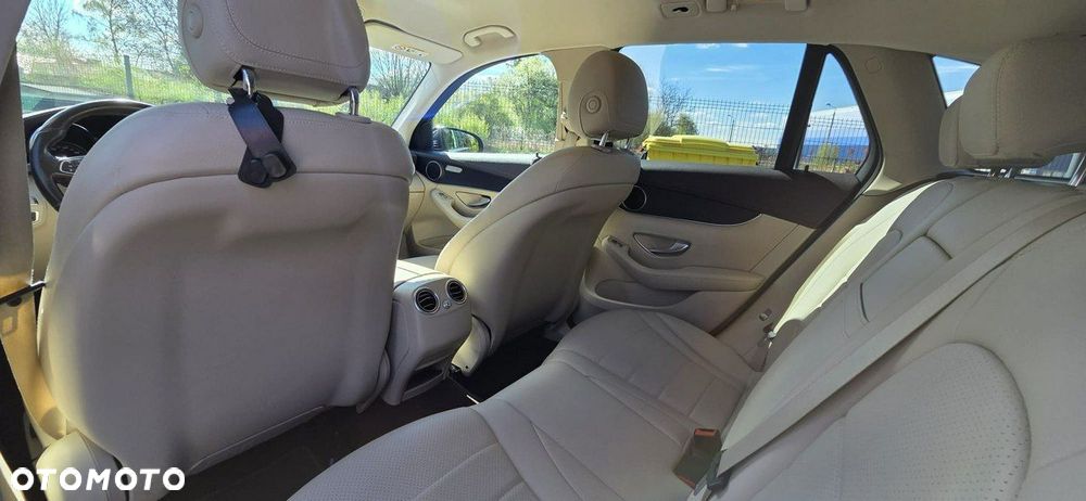 Mercedes-Benz GLC 220 d 4-Matic - 26