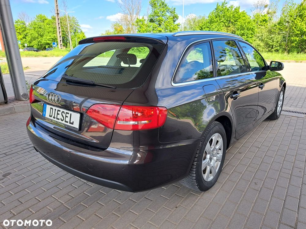 Audi A4 Avant - 8