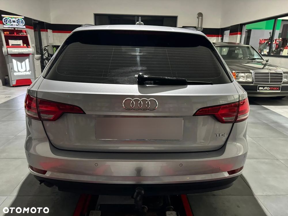Audi A4 ver-avant-2-0-tdi-dpf-s-line-sportpaket - 7