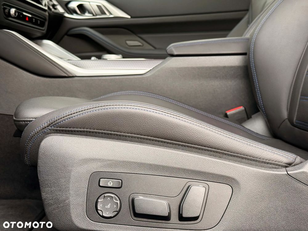 BMW Seria 4 M440i xDrive - 34