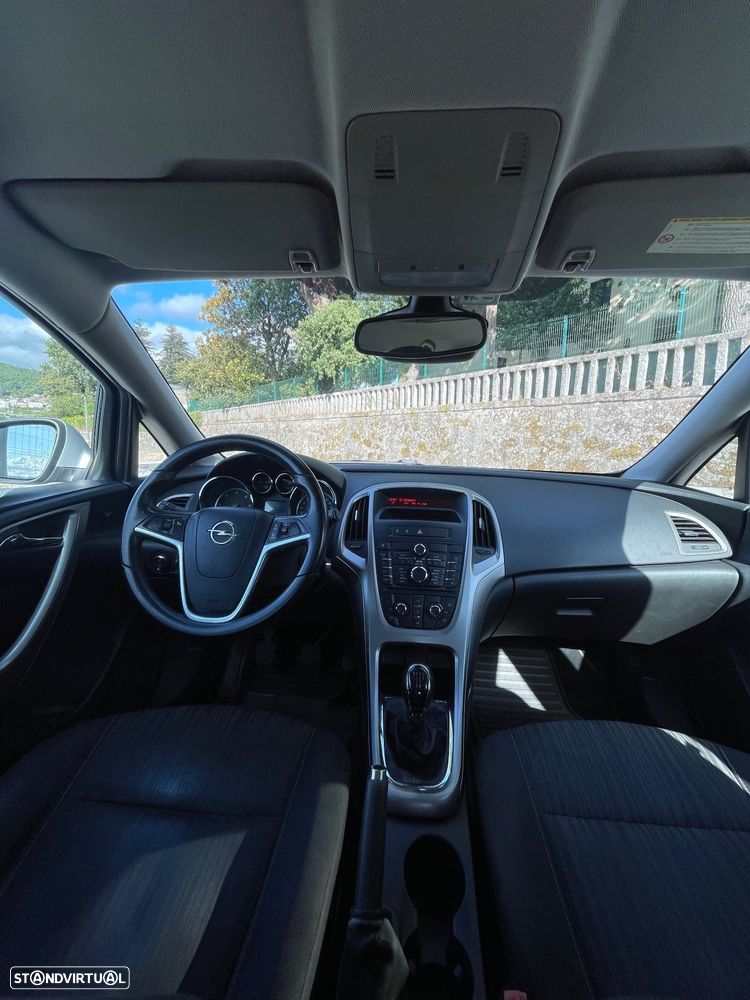 Opel Astra 1.3 CDTi Cosmo - 11