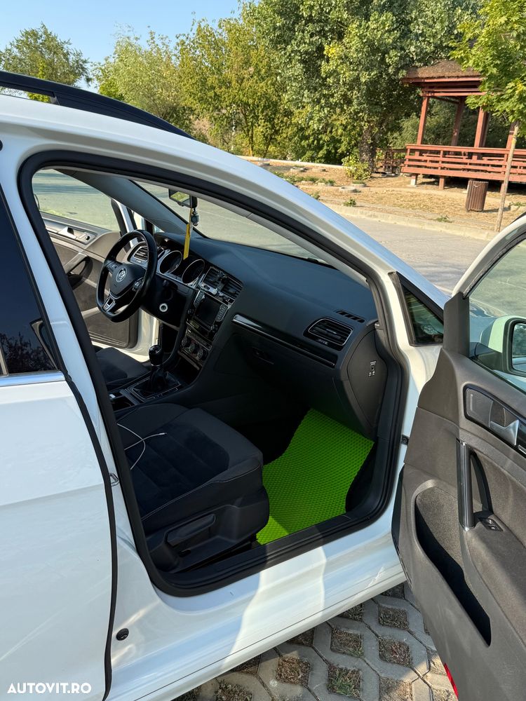 Volkswagen Golf 2.0 TDI DPF BMT Highline - 12
