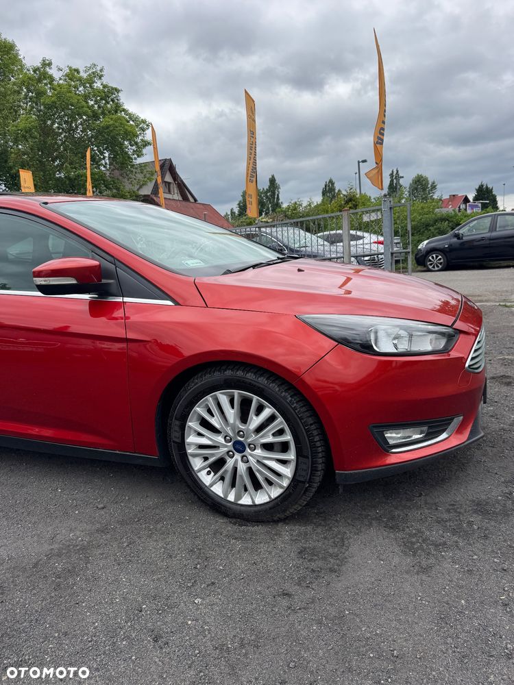 Ford Focus - 10