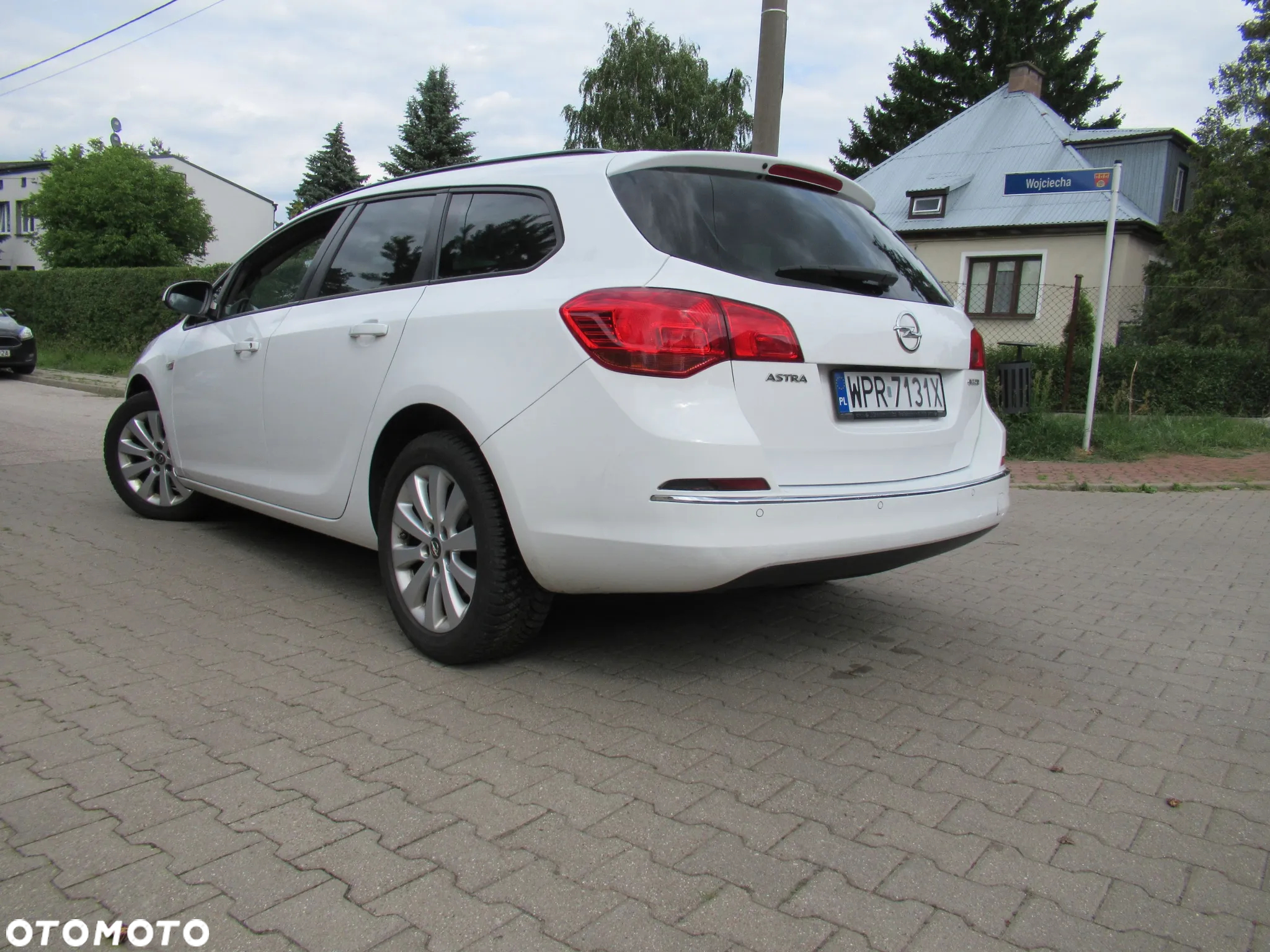 Opel Astra 1.6 CDTI DPF ecoFLEX Sports TourerStart/Stop Edition - 13