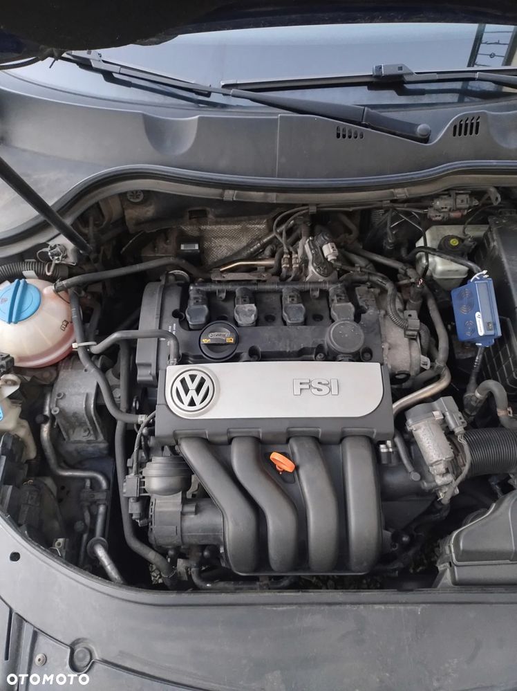 Volkswagen Passat 2.0 FSI 4Mot Comfortline - 12