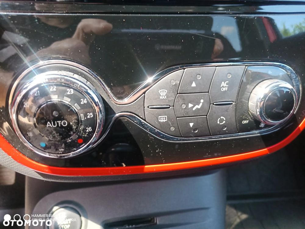 Renault Captur ENERGY dCi 90 Start&Stop Helly Hansen - 22