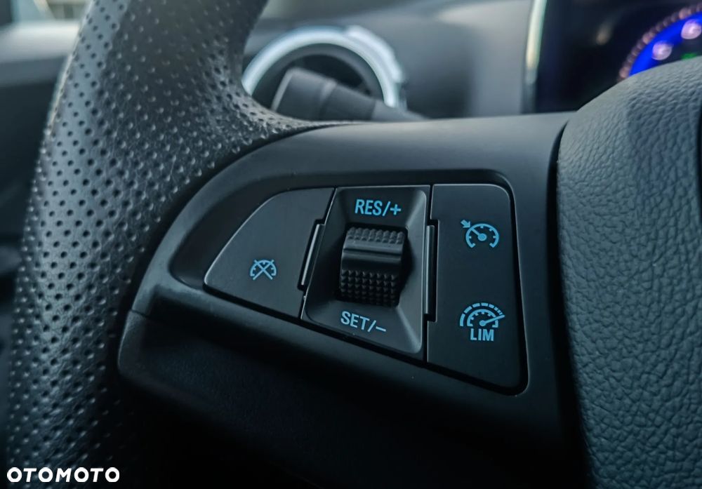 Chevrolet Trax 1.6 LS - 28