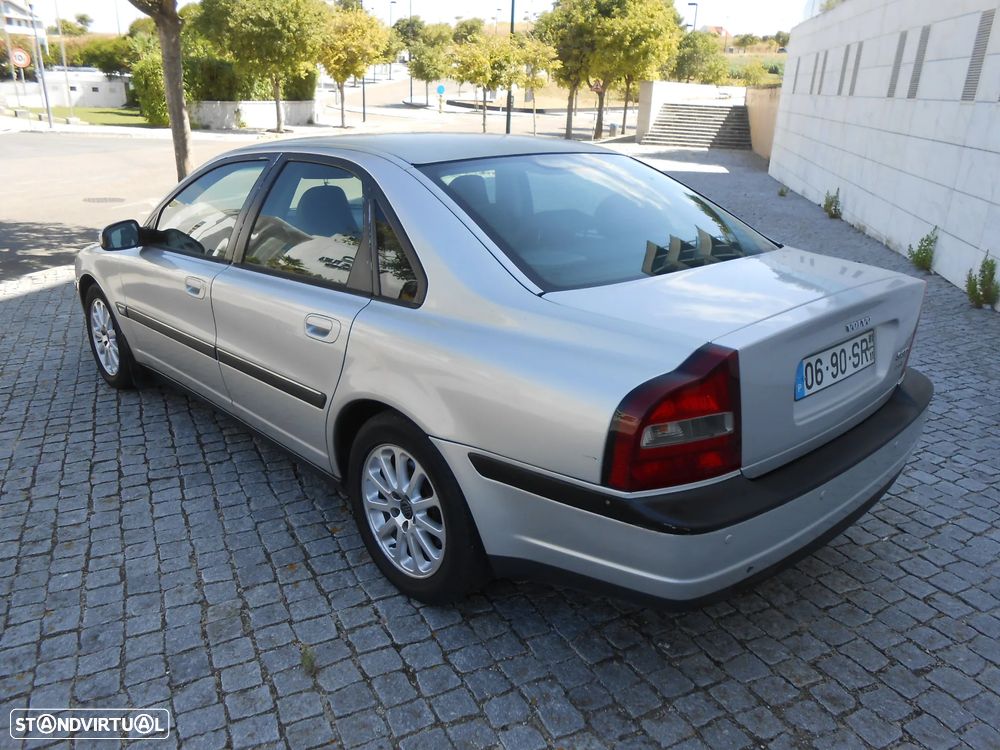 Volvo S80 2.0 T - 10