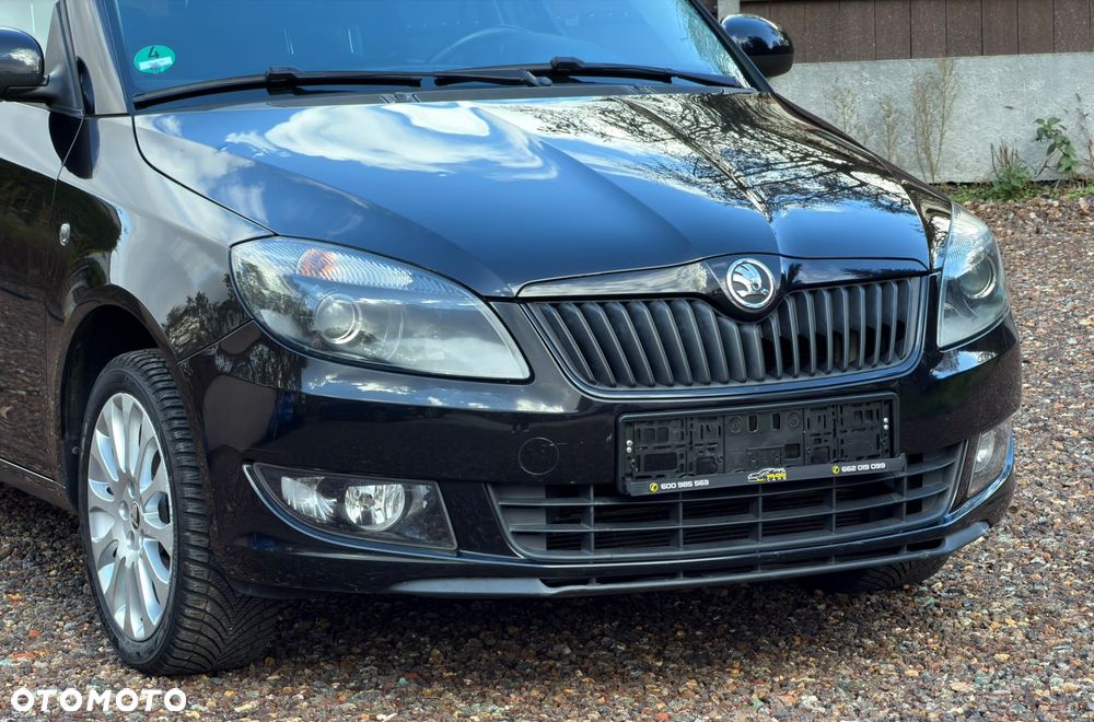 Skoda Roomster 2015 photo 2