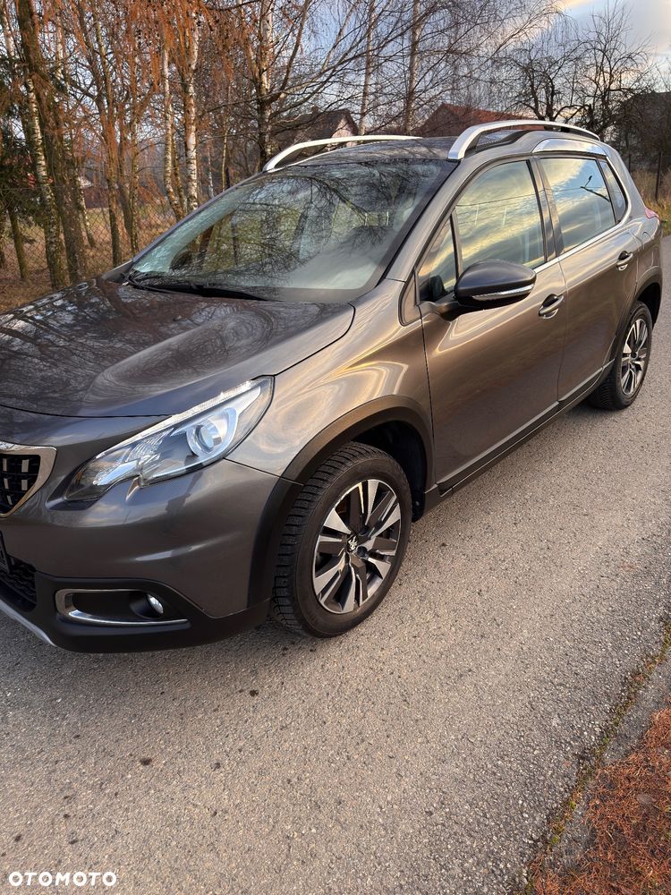 Peugeot 2008 BlueHDi 100 STOP & START Style - 5