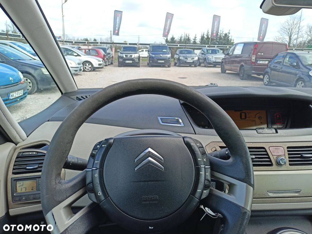 Citroën C4 Grand Picasso - 9