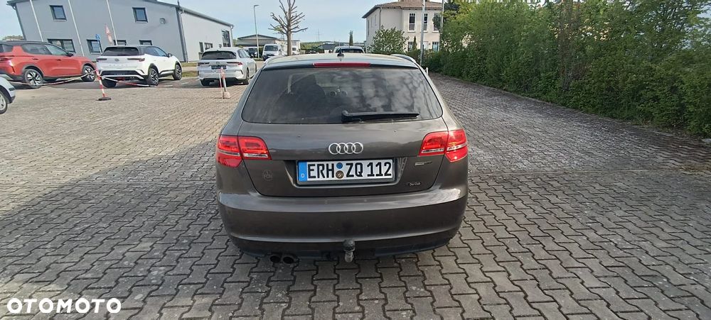 Audi A3 Sportback 1.4 TFSI S tronic Attraction - 8