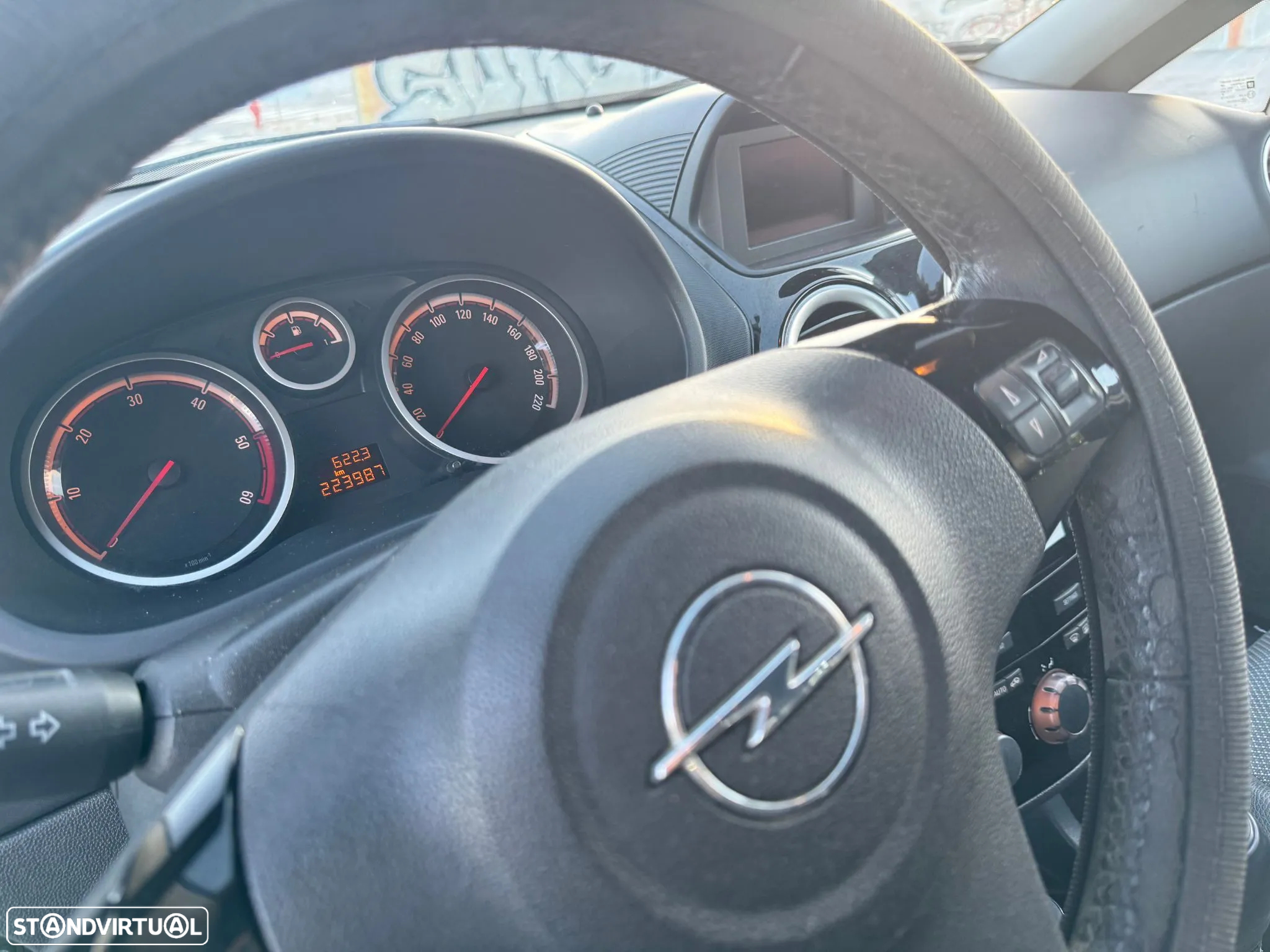Opel Corsa 1.3 CDTi Cosmo - 27