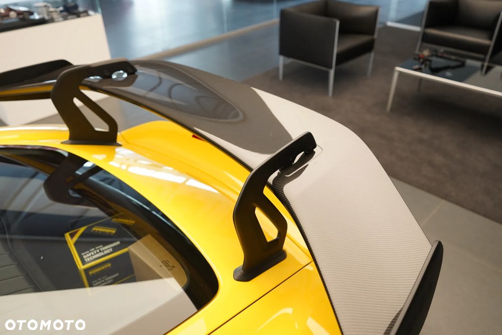 Porsche 718 Cayman GPF GT4 RS PDK - 28