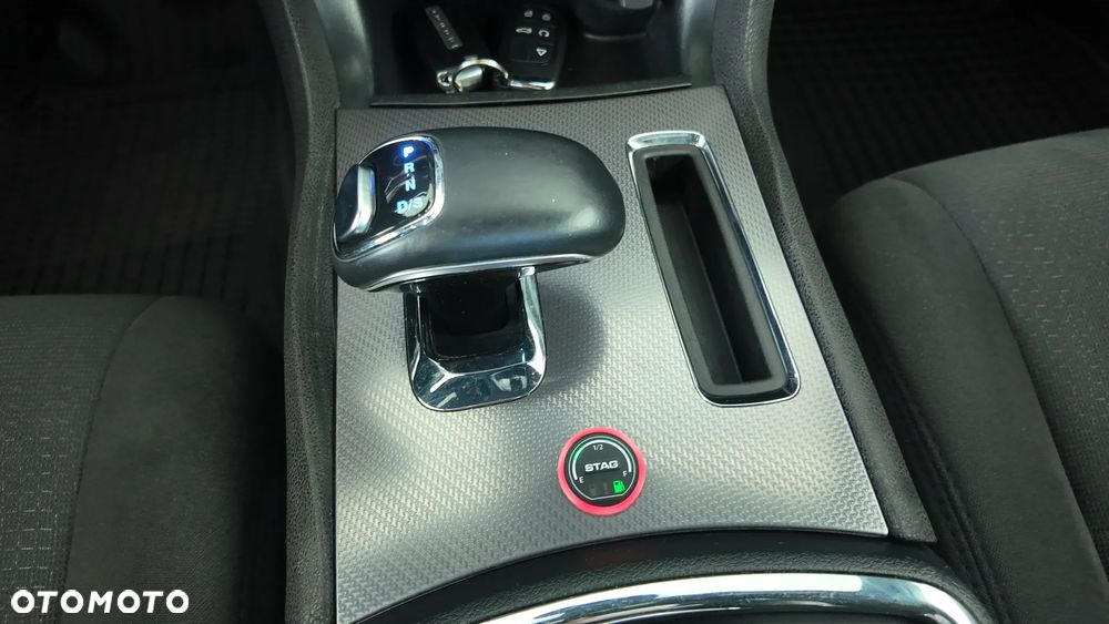 Dodge Charger 3.5 V6 Base - 25