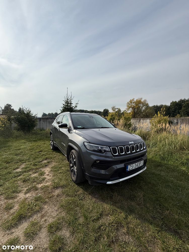 Jeep Compass - 1