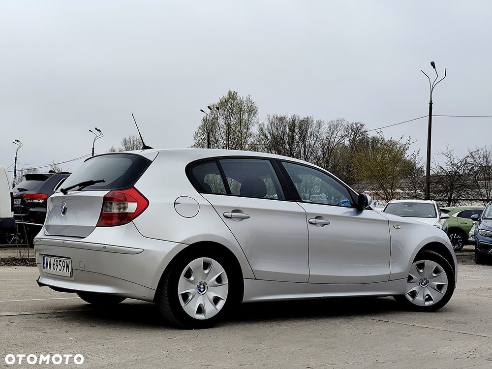 BMW Seria 1 116i - 3