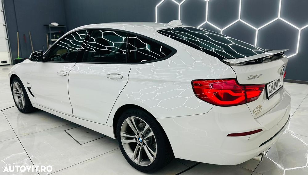 BMW Seria 3 318d Edition M Sport Shadow - 5