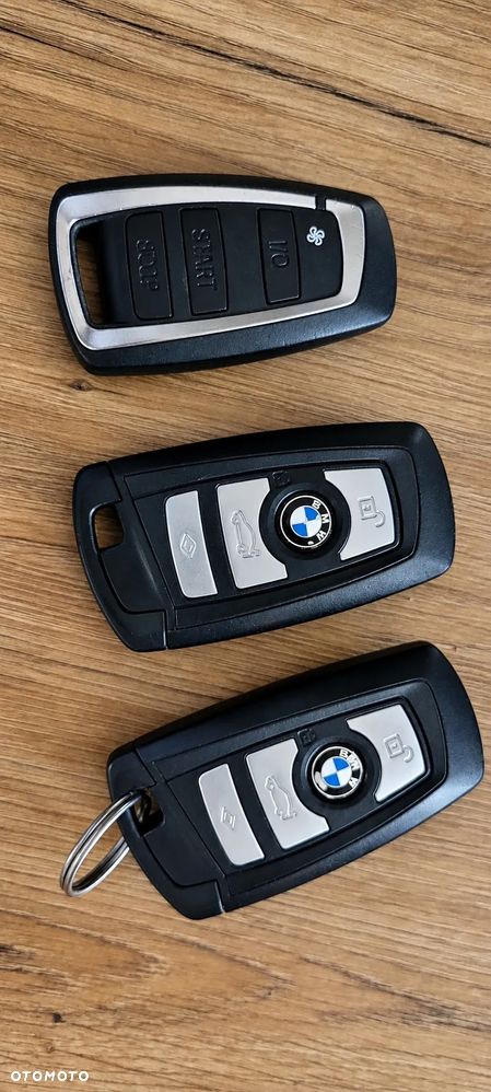 BMW Seria 5 520d xDrive Luxury Line - 17