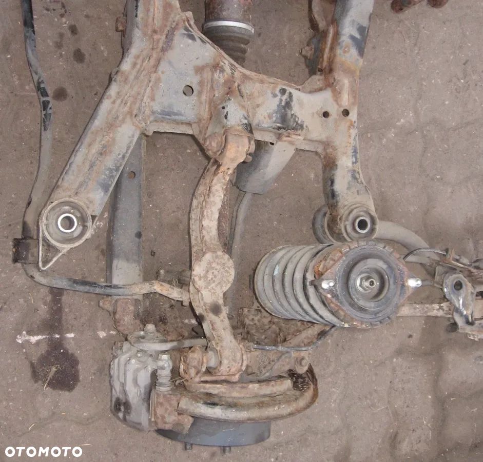 belka zawieszenie SUBARU LEGACY IV półoś wahacz tylny most dyfer - 2