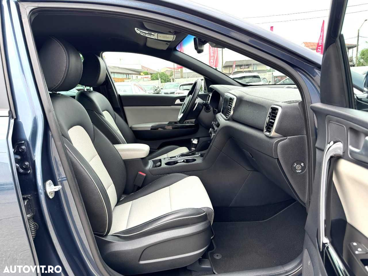 Kia Sportage - 23