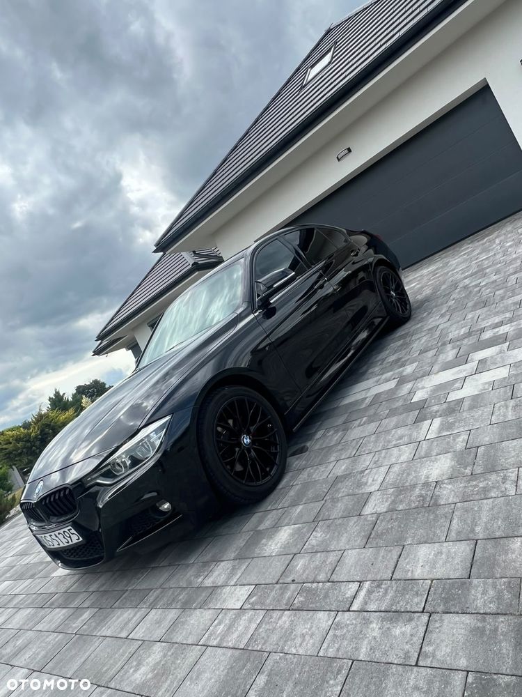 BMW Seria 3 320i xDrive M Sport - 1
