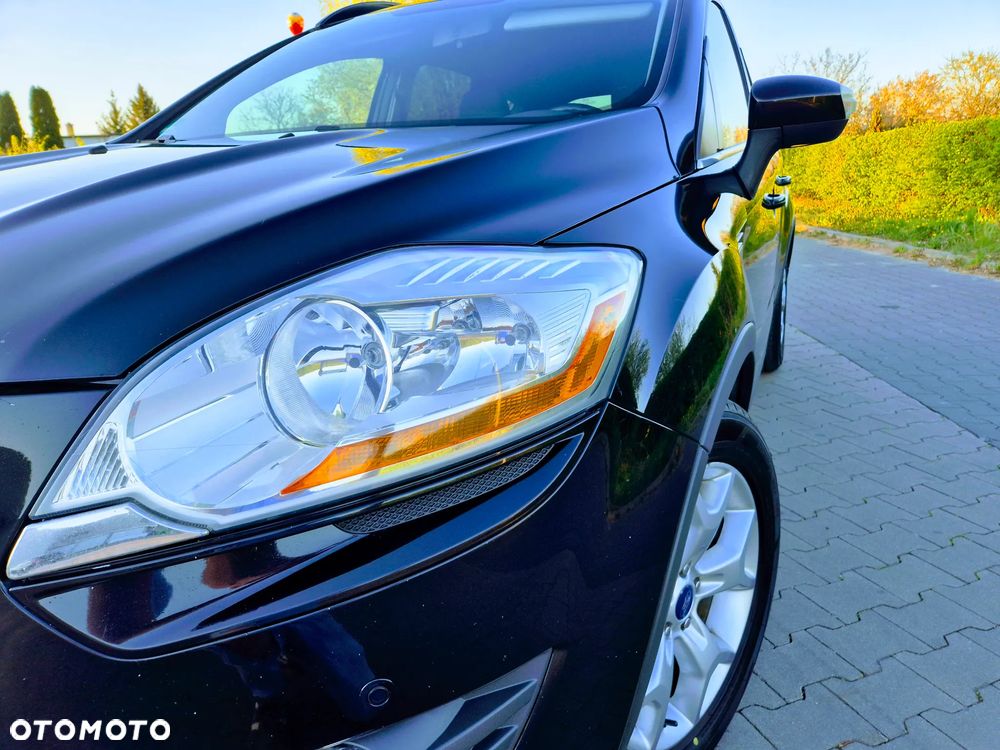 Ford Kuga 2.0 TDCi 4x4 Titanium - 10