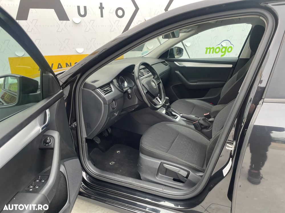 Skoda Octavia 2.0 TDI Style - 8