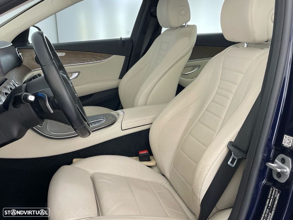 Mercedes-Benz E 300 de AMG Line - 18