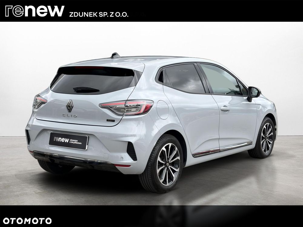 Renault Clio - 6