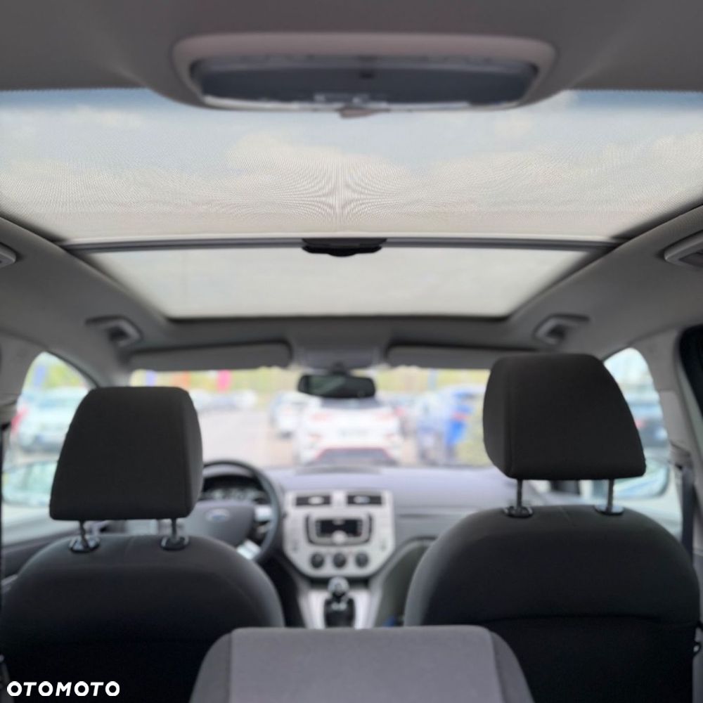 Ford Kuga - 14